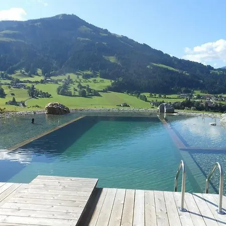 Haus Waldhof Apartment Brixen im Thale