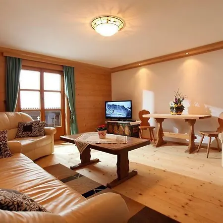 Haus Waldhof * Brixen im Thale