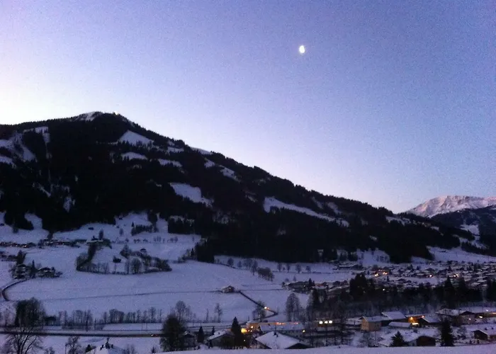 Haus Waldhof شقة بريكسن ام تاله